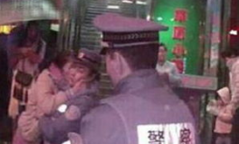 网友调侃警察也八卦,揭秘警察蜀黍的“八卦”世界