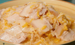 东北酸菜的做法,传统发酵美食的制作与风味解析